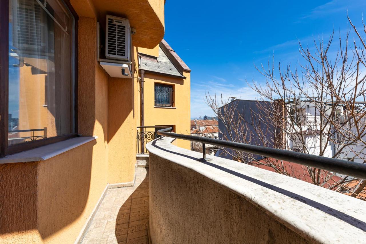 Lovely 1Bd Apartment Close To The Summer Theatre Plovdiv Buitenkant foto