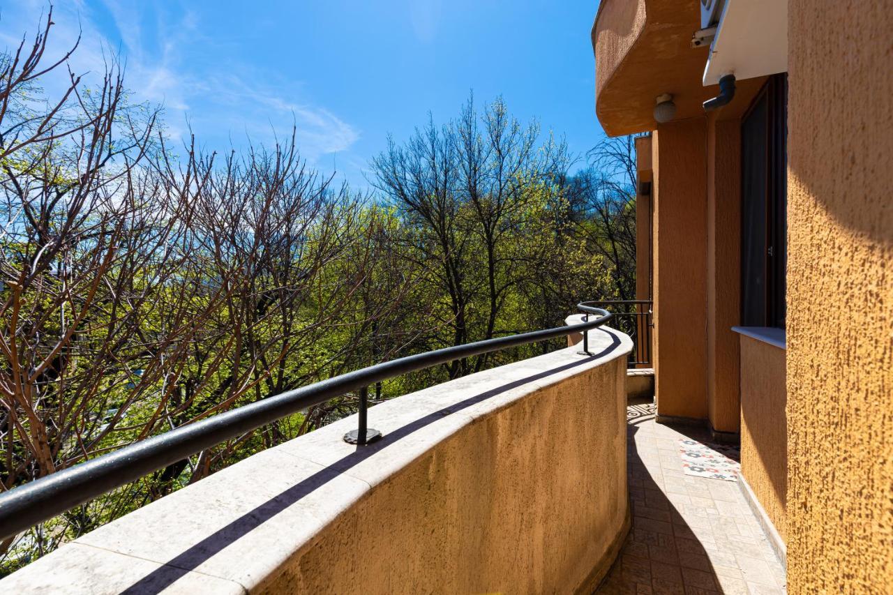 Lovely 1Bd Apartment Close To The Summer Theatre Plovdiv Buitenkant foto
